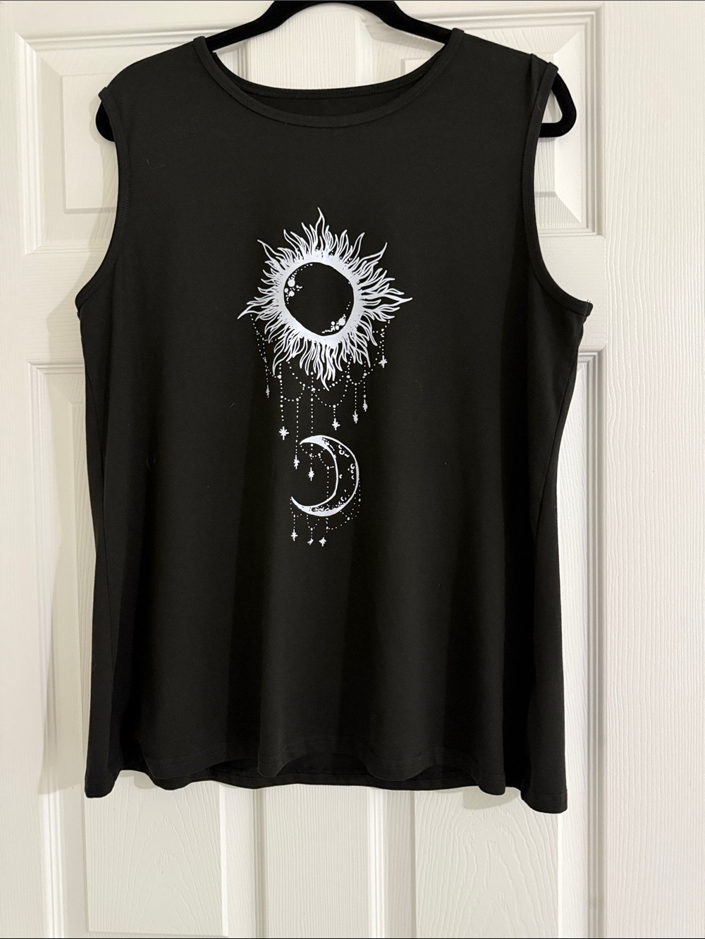 Black Sleeveless Sun & Moon Graphic Tank Top XXL